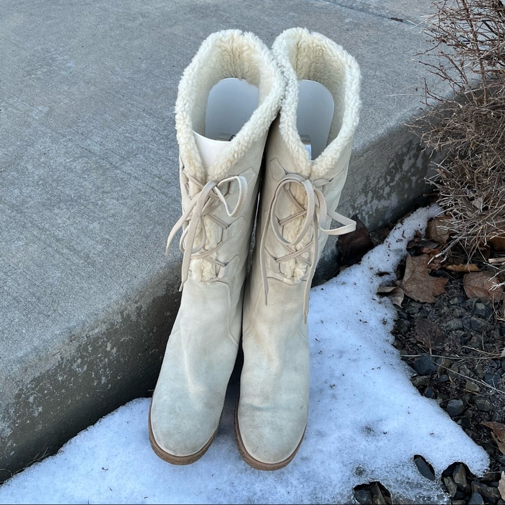 Michael Kors Cream Lace Up Boots - Picture 10 of 10